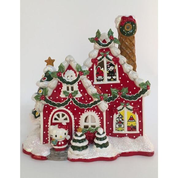 Hello Kitty & Friends Gingerbread House RED Ceramic Christmas Sanrio Candle - Picture 1 of 4